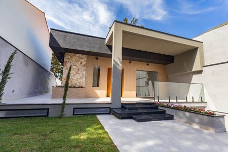 Casa à venda com 400m², 4 quartos e 4 vagas