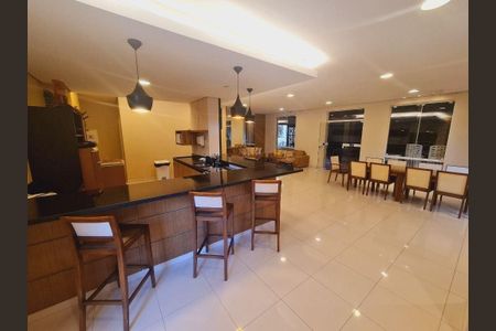 Apartamento à venda com 146m², 3 quartos e 3 vagas