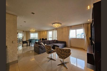 Apartamento à venda com 146m², 3 quartos e 3 vagas