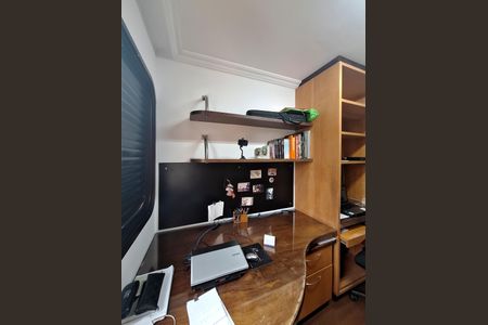 Apartamento para alugar com 156m², 3 quartos e 3 vagasQuarto 2
