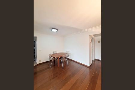 Apartamento para alugar com 156m², 3 quartos e 3 vagasSala
