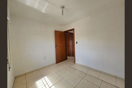 Apartamento à venda com 72m², 2 quartos e 1 vaga