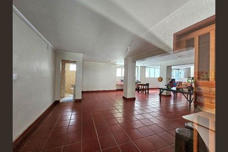 Apartamento à venda com 72m², 2 quartos e 1 vaga