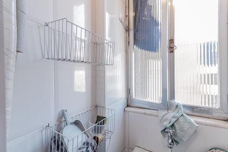 Apartamento à venda com 75m², 2 quartos e sem vagaÁrea de Serviço