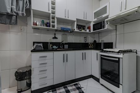 Apartamento à venda com 75m², 2 quartos e sem vagaCozinha