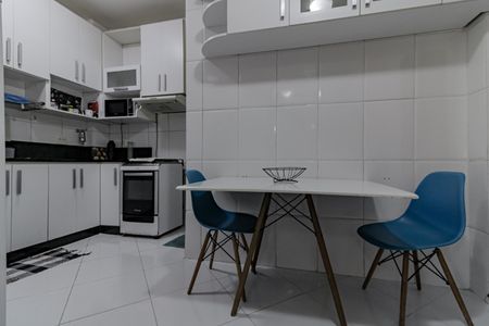 Apartamento à venda com 75m², 2 quartos e sem vagaCozinha