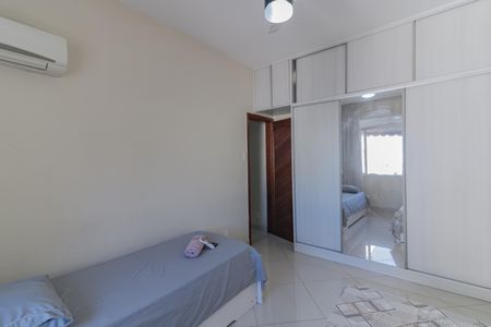 Apartamento à venda com 75m², 2 quartos e sem vagaQuarto 2