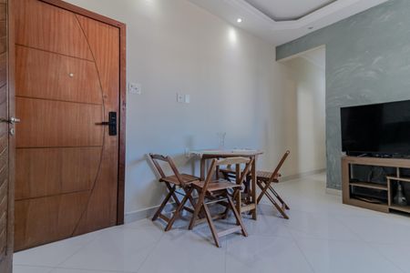 Apartamento à venda com 75m², 2 quartos e sem vagaSala