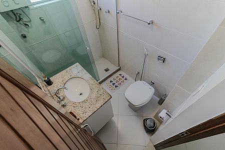 Apartamento à venda com 75m², 2 quartos e sem vagaBanheiro Social