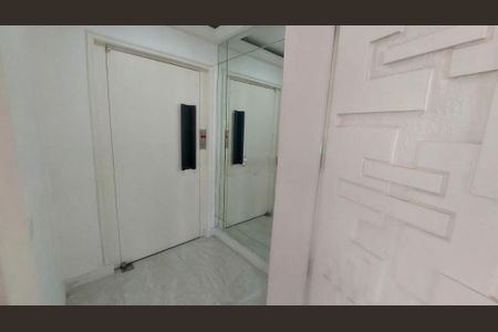 Apartamento à venda com 180m², 3 quartos e sem vaga