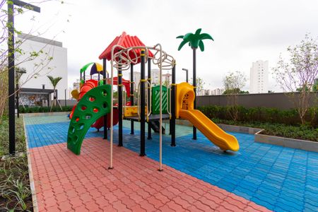 Apartamento à venda com 73m², 2 quartos e 1 vagaÁrea comum