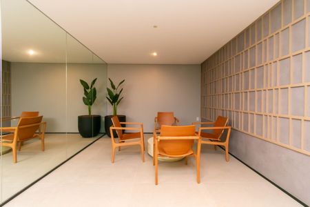 Apartamento à venda com 73m², 2 quartos e 1 vagaÁrea comum