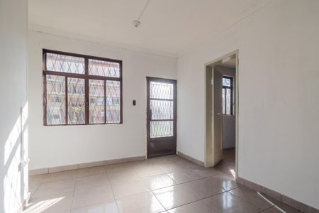 Casa para alugar com 833m², 1 quarto e 1 vagaSala