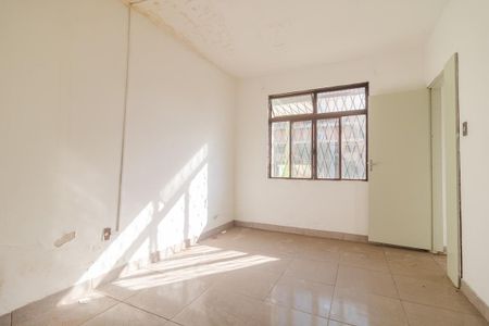Casa para alugar com 833m², 1 quarto e 1 vagaQuarto