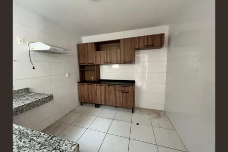 Casa de condomínio à venda com 125m², 3 quartos e 1 vaga Casa de condomínio à venda com 125m², 3 quartos e 1 vagaCozinha