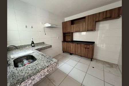 Casa de condomínio à venda com 125m², 3 quartos e 1 vaga Casa de condomínio à venda com 125m², 3 quartos e 1 vagaCozinha