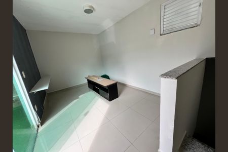 Casa de condomínio à venda com 125m², 3 quartos e 1 vaga Casa de condomínio à venda com 125m², 3 quartos e 1 vagaSala de Tv