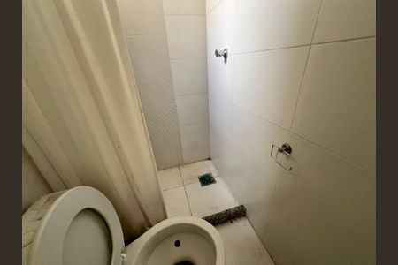 Casa de condomínio à venda com 125m², 3 quartos e 1 vaga Casa de condomínio à venda com 125m², 3 quartos e 1 vagaBanheiro 2
