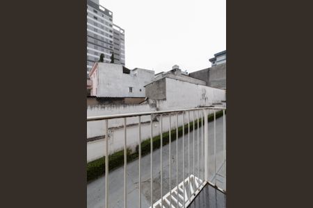 Casa de condomínio à venda com 117m², 2 quartos e 2 vagas Casa de condomínio à venda com 117m², 2 quartos e 2 vagasVaranda