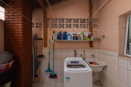 Casa de condomínio à venda com 117m², 2 quartos e 2 vagas Casa de condomínio à venda com 117m², 2 quartos e 2 vagasÁrea de Serviço