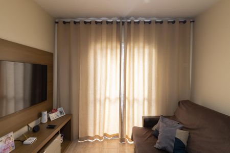 Casa de condomínio à venda com 117m², 2 quartos e 2 vagas Casa de condomínio à venda com 117m², 2 quartos e 2 vagasSala