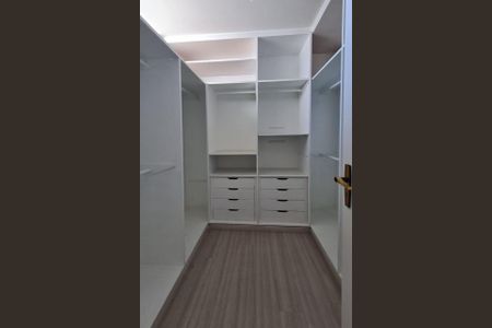 Casa de condomínio à venda com 620m², 4 quartos e 6 vagasFoto 19