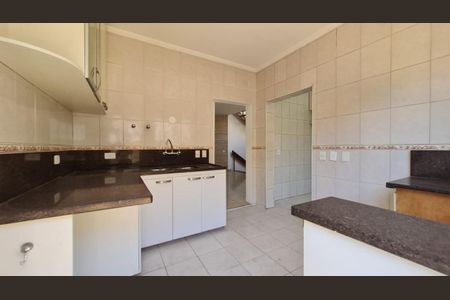 Casa de condomínio à venda com 620m², 4 quartos e 6 vagasFoto 13