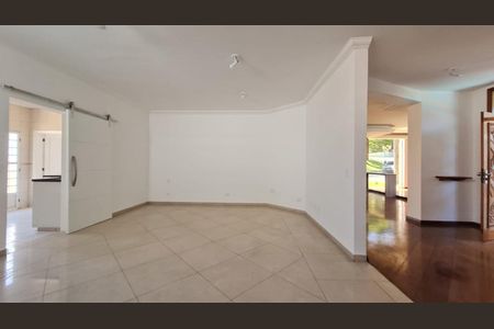 Casa de condomínio à venda com 620m², 4 quartos e 6 vagasFoto 11