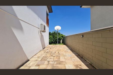 Casa de condomínio à venda com 620m², 4 quartos e 6 vagasFoto 07