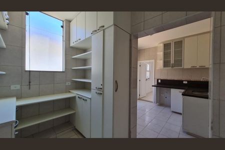 Casa de condomínio à venda com 620m², 4 quartos e 6 vagasFoto 10