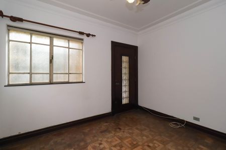 Casa à venda com 420m², 6 quartos e 4 vagas Casa à venda com 420m², 6 quartos e 4 vagasSala 4