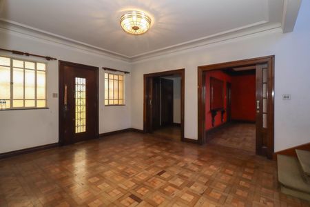 Casa à venda com 420m², 6 quartos e 4 vagas Casa à venda com 420m², 6 quartos e 4 vagasSala 1