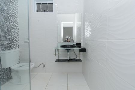 Casa para alugar com 240m², 3 quartos e 2 vagasBanheiro