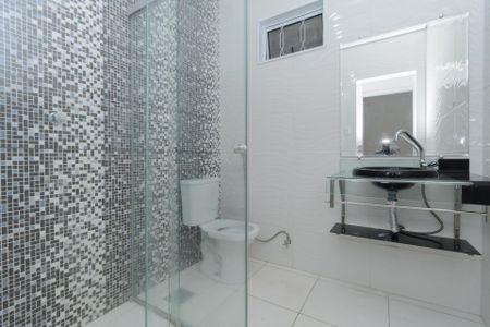 Casa para alugar com 240m², 3 quartos e 2 vagasBanheiro