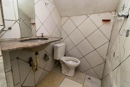 Casa à venda com 54m², 1 quarto e 1 vagaBanheiro