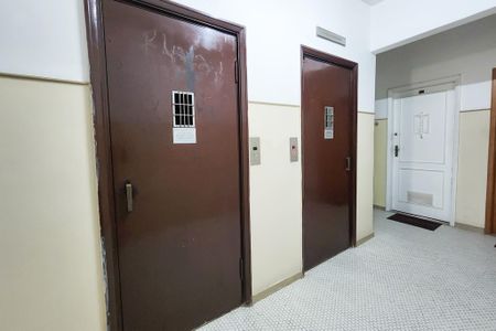 Apartamento à venda com 55m², 1 quarto e sem vagaÁrea comum