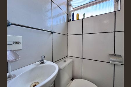 Casa à venda com 110m², 3 quartos e 1 vagaSuite 2 - Banheiro