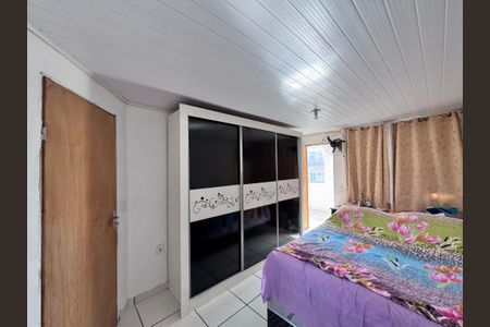 Casa à venda com 110m², 3 quartos e 1 vagaSuite 2