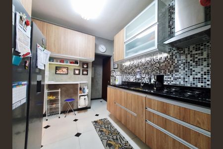 Apartamento à venda com 78m², 3 quartos e 2 vagasCozinha 