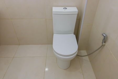 Casa à venda com 341m², 4 quartos e 4 vagas Casa à venda com 341m², 4 quartos e 4 vagasBanheiro da Suite