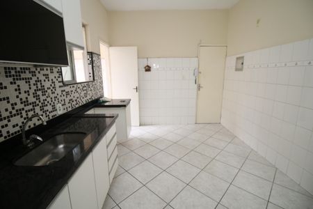 Apartamento à venda com 102m², 3 quartos e 1 vagaCozinha