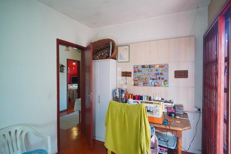 Casa à venda com 265m², 4 quartos e 4 vagasQuarto 4