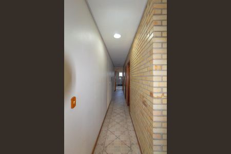 Casa à venda com 235m², 3 quartos e 5 vagasCorredor