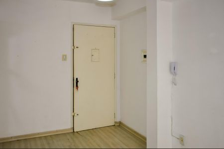 Apartamento à venda com 37m², 1 quarto e sem vagaSala