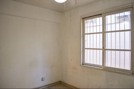 Apartamento à venda com 37m², 1 quarto e sem vagaQuarto