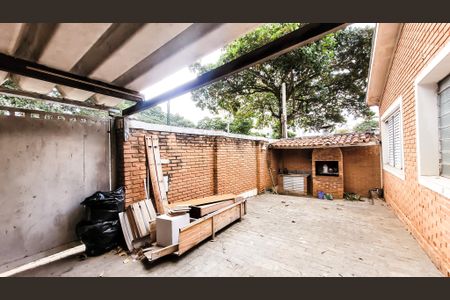 Casa à venda com 211m², 3 quartos e 1 vaga Casa à venda com 211m², 3 quartos e 1 vagaGaragem / Churrasqueira