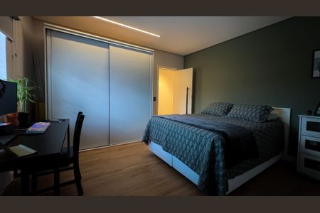 Casa à venda com 430m², 4 quartos e 3 vagasQuarto 4