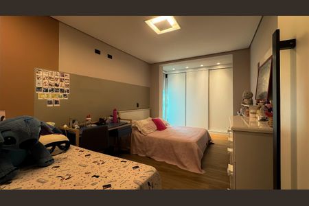 Casa à venda com 430m², 4 quartos e 3 vagasQuarto 3