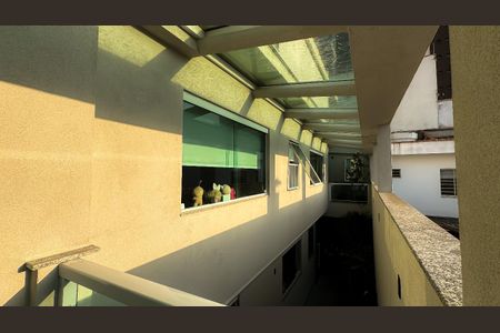 Casa à venda com 430m², 4 quartos e 3 vagasÁrea Externa