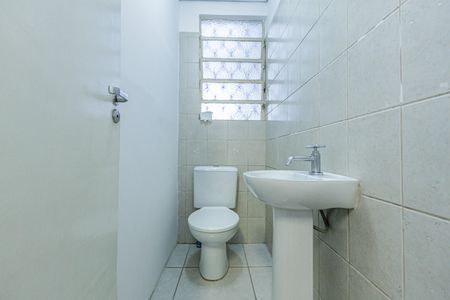 Casa à venda com 185m², 4 quartos e 5 vagasBanheiro da Suíte